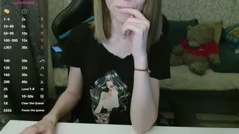  AliceCullen  online show from 03/30/26, 05:58