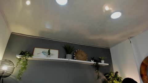 Snapshot of _aliice_1 chatting on 02/20/25, 08:03 Alice online show from 02/20/25, 08:03