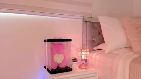 Karo online show from 03/18/26, 08:34