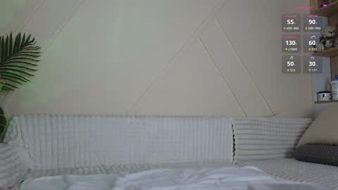 Mia online show from 02/07/26, 04:11