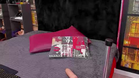 Snapshot of _allisson__ chatting on 09/20/25, 01:28 Alison online show from 09/20/25, 01:28