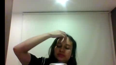 _alyson online show from 11/24/25, 12:10