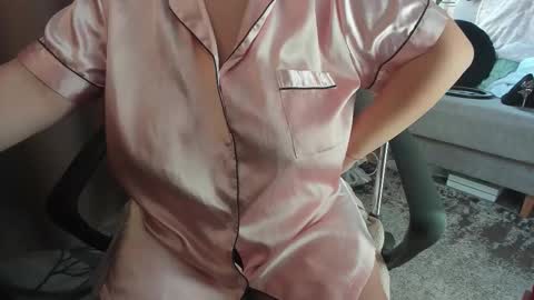 lisa online show from 01/16/26, 10:19