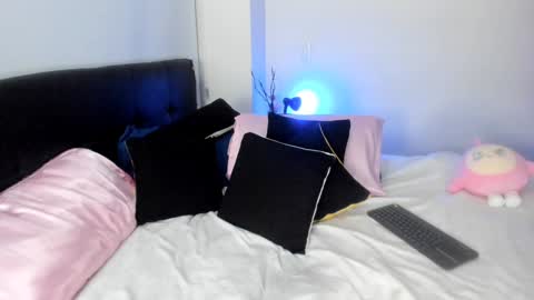 Amy online show from 01/05/25, 12:09