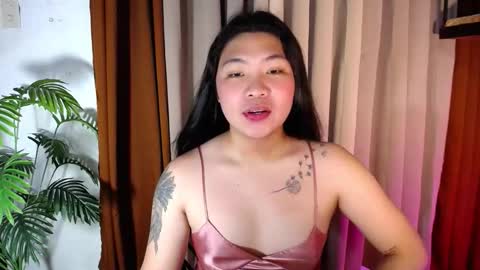 Snapshot of _amyspanks18_ chatting on 10/28/25, 06:28 Amy online show from 10/28/25, 06:28