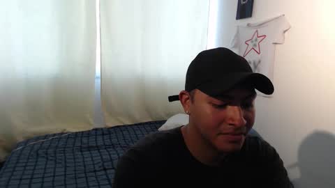 _ander_wolf_ online show from 10/01/25, 06:47