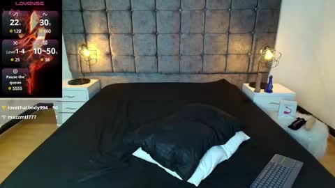 Snapshot of _andrewfalcon2 chatting on 01/15/25, 03:29 _andrewfalcon2 online show from 01/15/25, 03:29