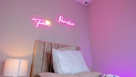 ngela  online show from 01/22/25, 02:46