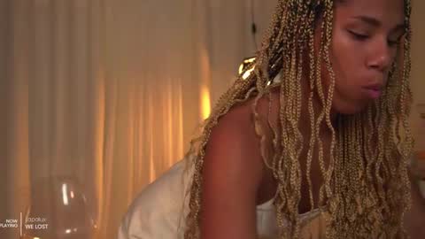 Angie -  online show from 09/27/25, 10:59