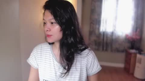 Snapshot of _ann1e_ chatting on 06/22/26, 03:25 annie . online show from 06/22/26, 03:25