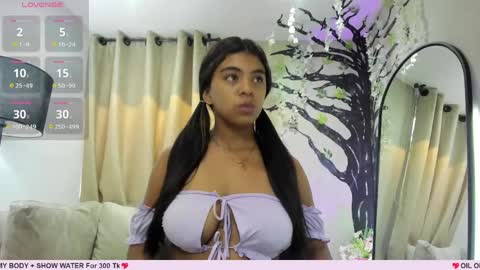 Snapshot of _anna_maria chatting on 05/10/26, 11:37 online show from 05/10/26, 11:37