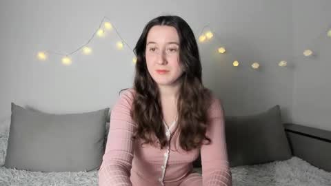 Snapshot of _anna_montana chatting on 12/18/25, 07:42 Anna online show from 12/18/25, 07:42