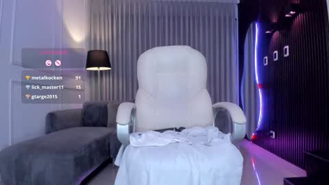 Ana online show from 01/15/25, 11:08