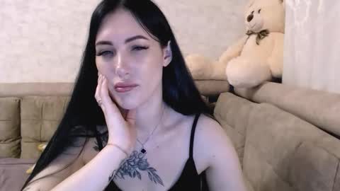 Anna online show from 04/10/26, 08:24