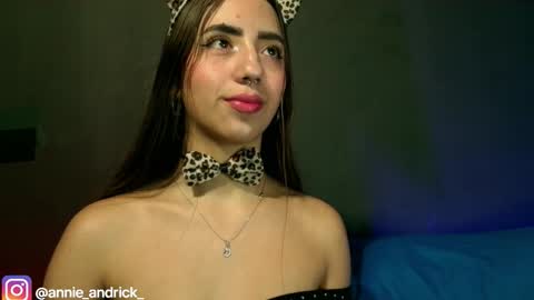 Annie Andrick online show from 10/13/25, 02:28