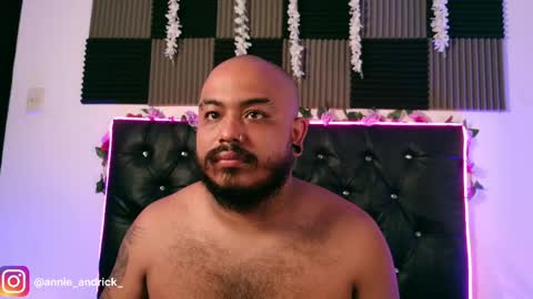 Annie Andrick online show from 03/26/26, 11:05