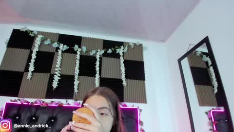 Annie Andrick online show from 05/10/26, 08:08