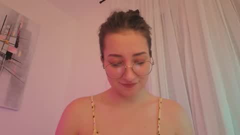 Anna online show from 12/16/25, 10:15