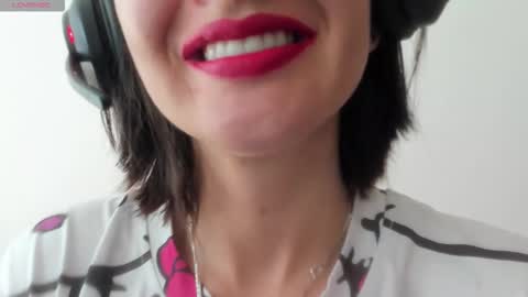 antonia online show from 11/21/25, 12:48