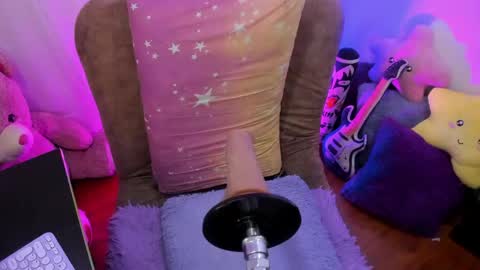 _antonella_dreams online show from 05/16/26, 09:46