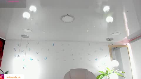 antonnela online show from 02/22/26, 02:37