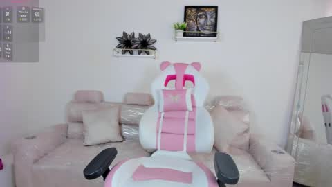    online show from 04/13/26, 12:32