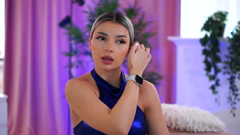 Arielle online show from 12/09/24, 09:28