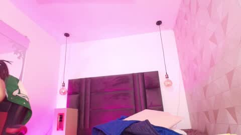 Arlet online show from 02/20/25, 11:53