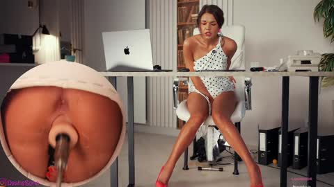 _artporno_ online show from 05/15/26, 01:12