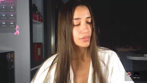 _aura_18 online show from 02/06/26, 11:19