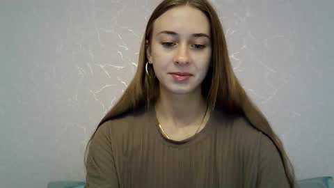 _aurora_sweet online show from 10/04/25, 08:34