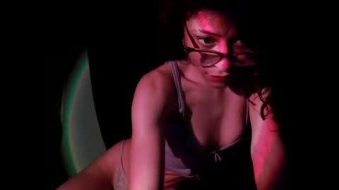 Snapshot of _available_ chatting on 02/26/26, 12:20 _available_ online show from 02/26/26, 12:20