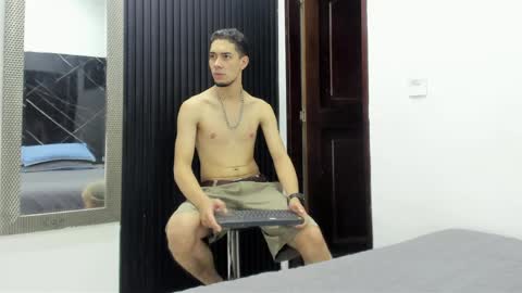 _axel_09 online show from 04/14/26, 03:56