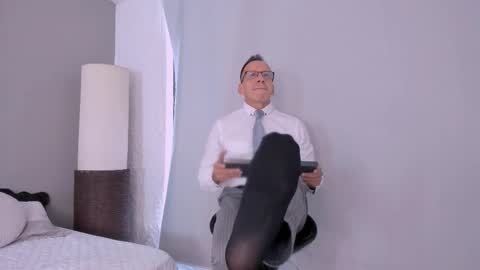 _axelking_ online show from 10/24/25, 11:39