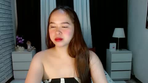 Snapshot of _ayesha19 chatting on 12/26/24, 09:44 yesha3 online show from 12/26/24, 09:44