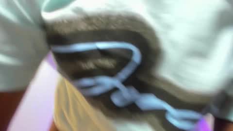 Snapshot of _baby_jay chatting on 12/17/25, 08:59 _baby_jay online show from 12/17/25, 08:59