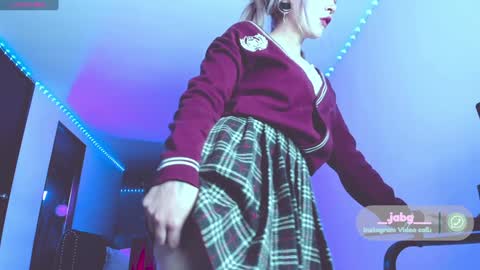 Lunita  online show from 12/17/24, 04:01