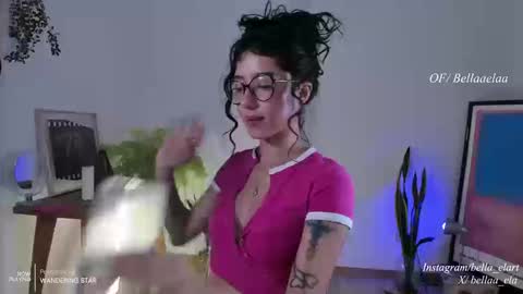 Snapshot of _bellaela chatting on 09/19/25, 03:41 Ella online show from 09/19/25, 03:41