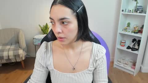 Bella Evans online show from 01/13/26, 05:35