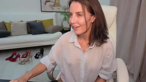 Beylly online show from 09/24/25, 03:48