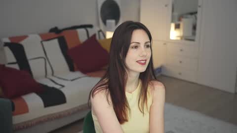 Lili online show from 02/24/25, 10:15