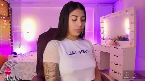 _blind_melon_ online show from 10/08/25, 03:59