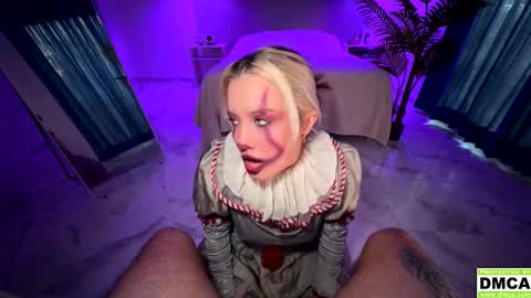 Hey were Vi and Alex VACATION FROM OCTOBER 31 TO NOVEMBER 12. AVAILABLE ON INST online show from 11/01/25, 10:34