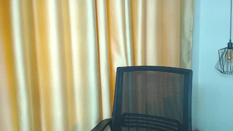 _bonnie__and_clyde online show from 04/07/26, 07:14