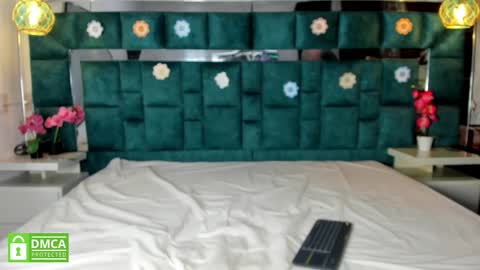 _bonnyandclyde online show from 01/08/26, 11:56