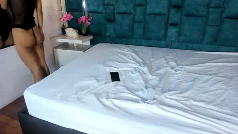 _bonnyandclyde online show from 03/04/26, 11:38