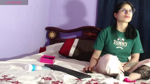 Snapshot of _boombom__ chatting on 10/10/25, 11:26 _boombom__ online show from 10/10/25, 11:26