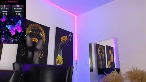 Brenna online show from 02/08/25, 01:54