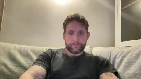 Snapshot of _british_hung_ chatting on 11/04/25, 08:41 UK BigThick Cock online show from 11/04/25, 08:41