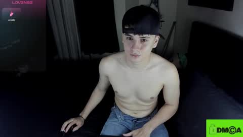 Snapshot of _broken_47 chatting on 10/02/25, 07:04 FELIPE CAMACHO dont forget to support me with a little hand up online show from 10/02/25, 07:04